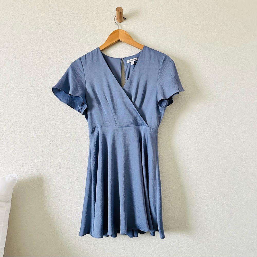 Express periwinkle dress, sz 6 petite